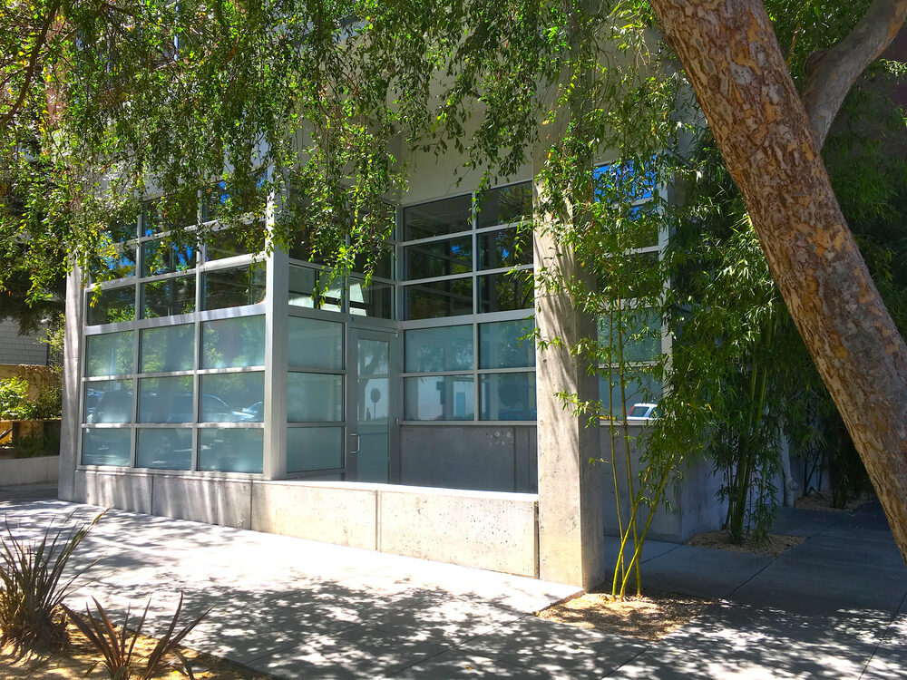 901 20th Street corner unit exterior