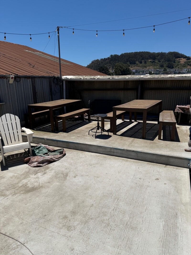 1339 Yosemite Avenue roof deck
