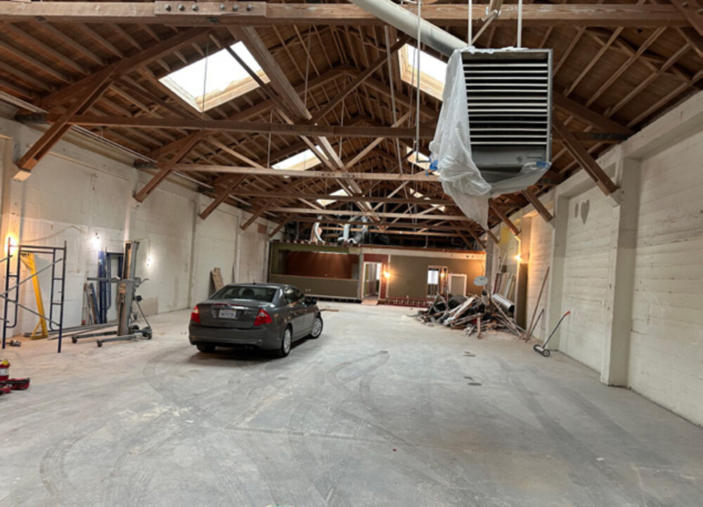 1251-1255 Howard Street warehouse interior